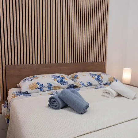 Le Voyage Apartment Marzamemi