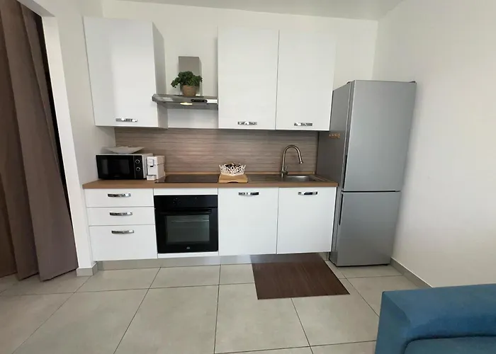 Le Voyage アパート